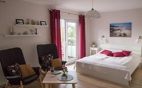 Studio 11 im Haus Stranddistel, modernes Studio im 1 OG fur 2 Personen in Zingst